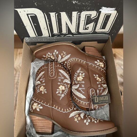 DINGO Leather Floral Embroidered Cowgirl boots Size 8 - Picture 4 of 16